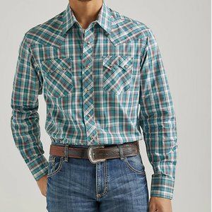 Men's Wrangler Retro® Pearl Snap Western Shirt - Large